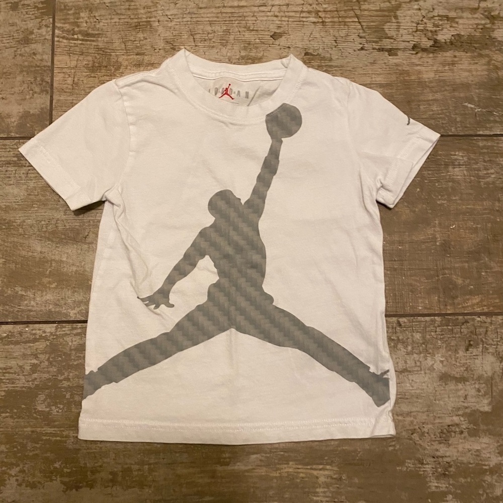 Air Jordan graphic t-shirt